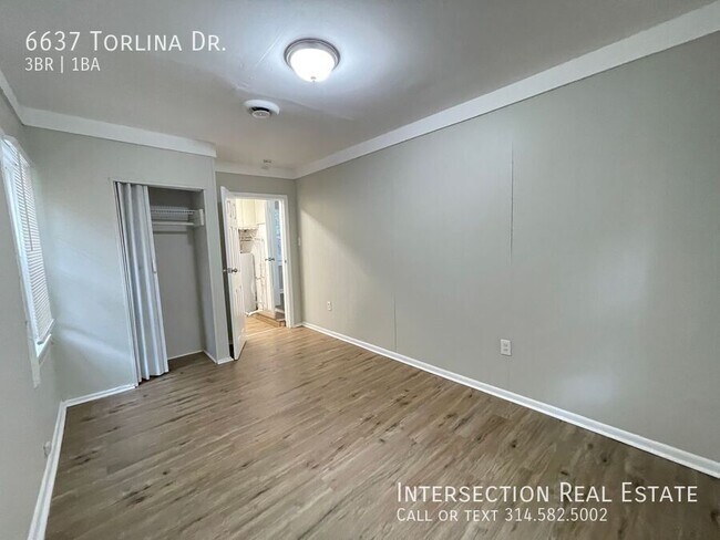 Building Photo - 6637 Torlina Dr
