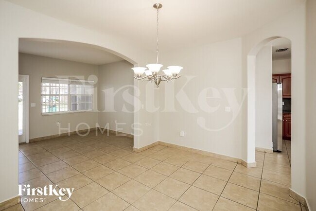 Building Photo - 21221 SW 124th Ave