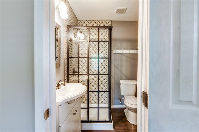 Building Photo - 1703 Raydon Dr