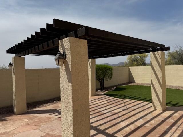 Building Photo - 41132 N Hudson Trail