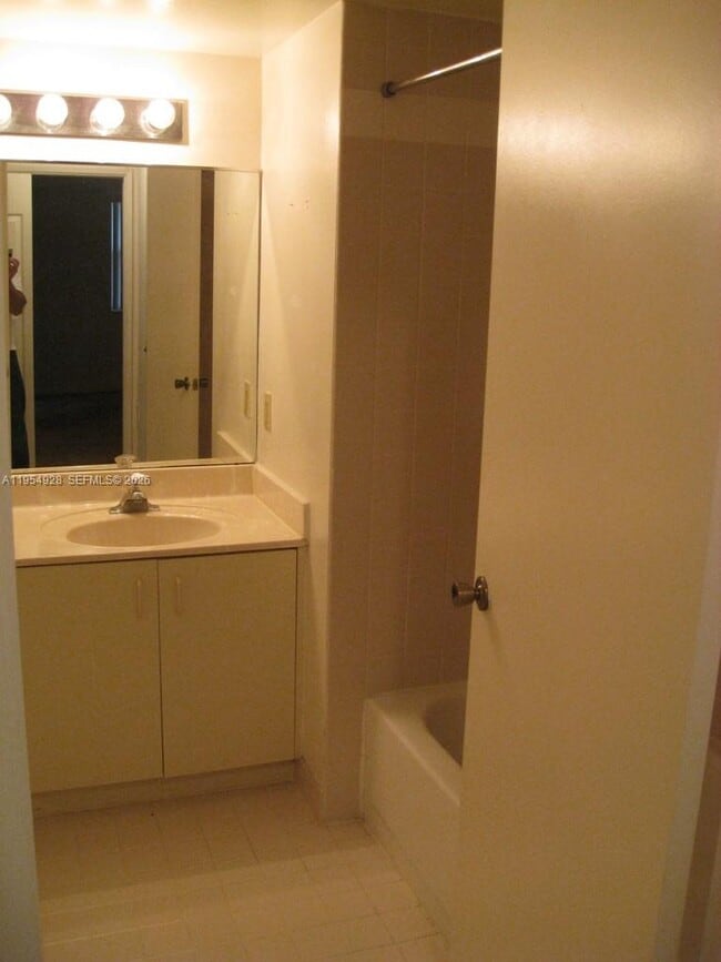 Building Photo - 4650 NW 97th Ct