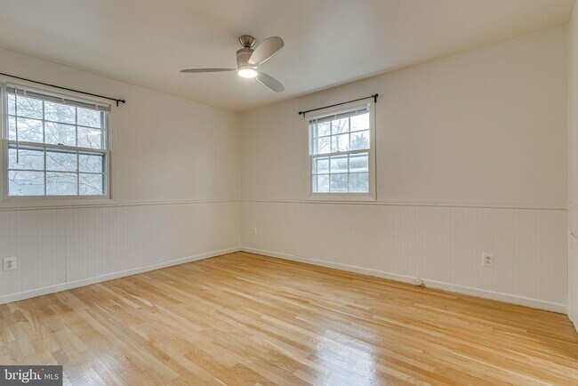 Building Photo - 4223 San Juan Dr