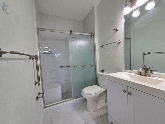 Building Photo - 10924 SW 182nd Ln