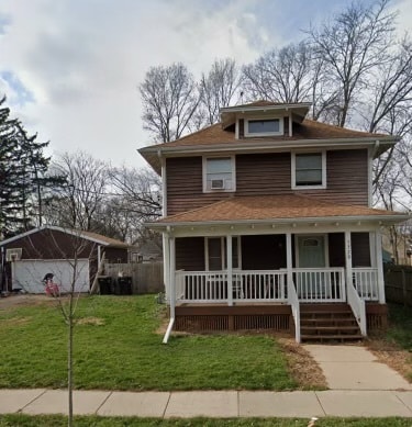 Primary Photo - 1328 Nelson Ave