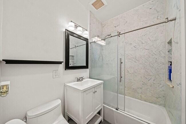 Building Photo - 19 Cortes St