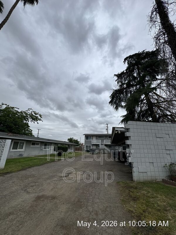 Building Photo - Palm Circle Apartments