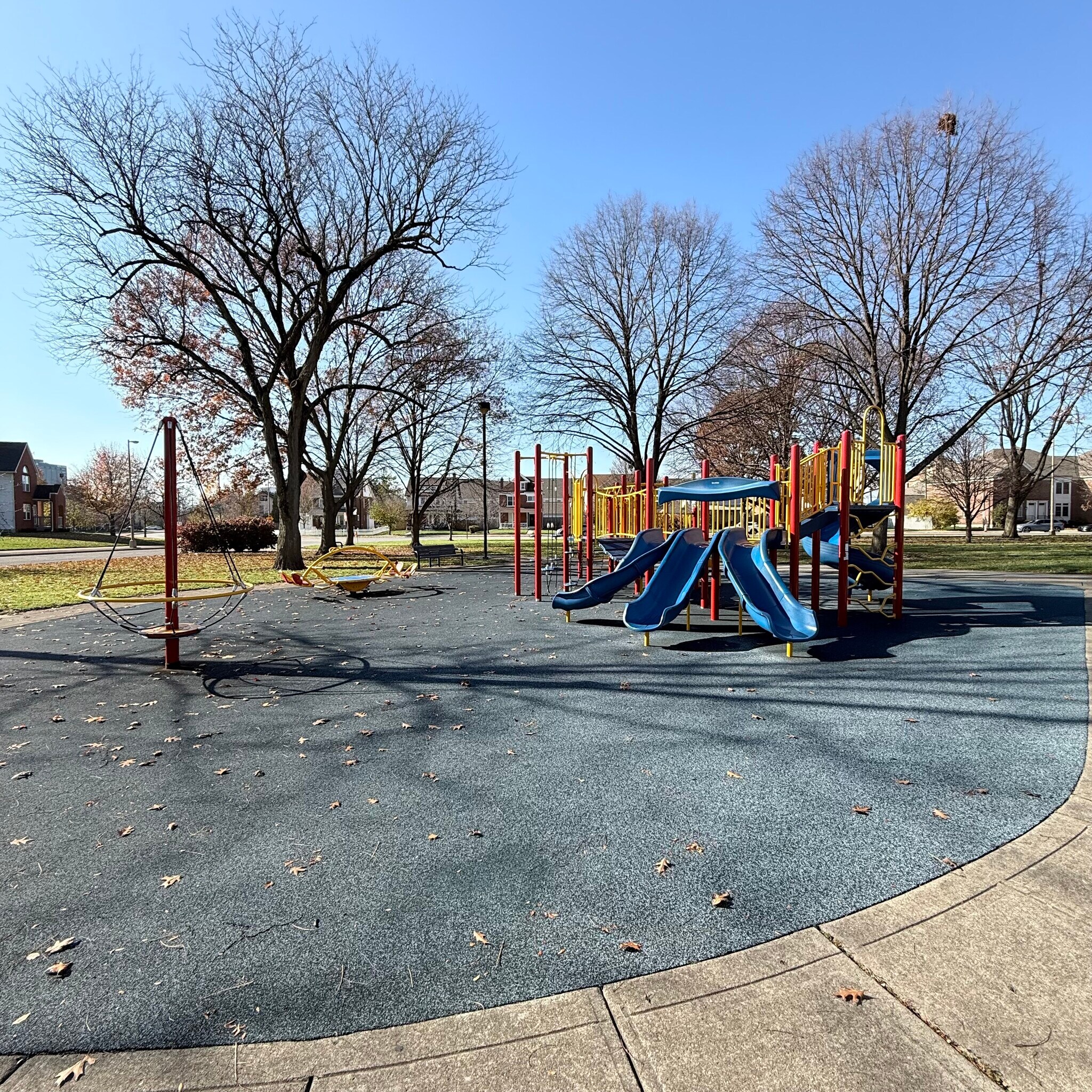 Building Photo - 235 Hamilton Ave