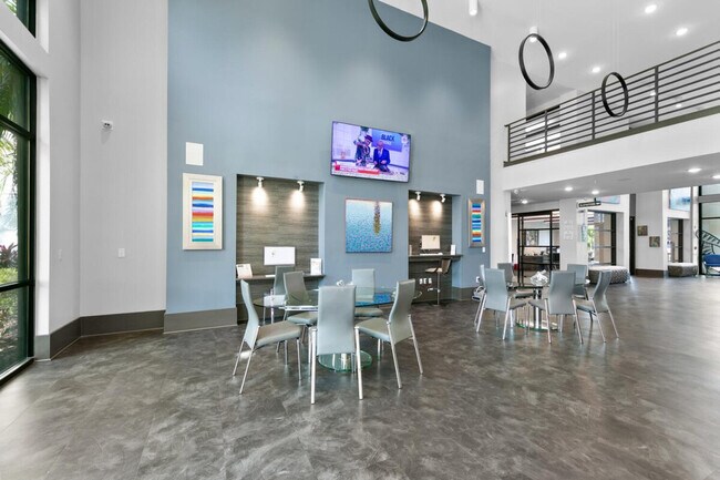 Building Photo - 8302 Baymeadows Rd E