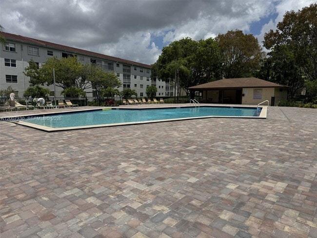 Building Photo - 12501 SW 14th St