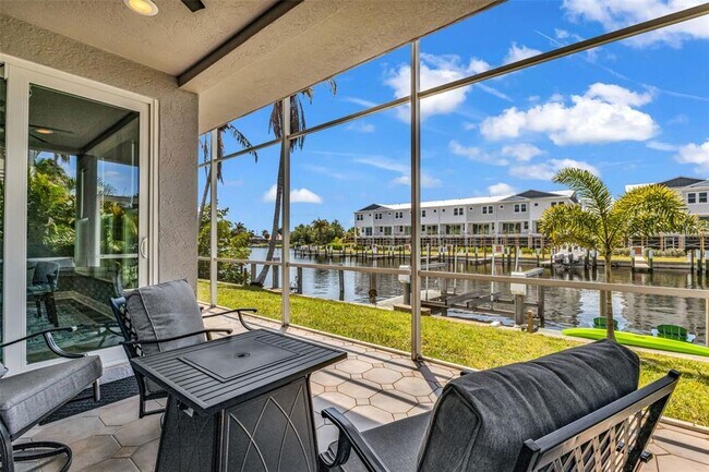 Building Photo - 276 Lewis Cir