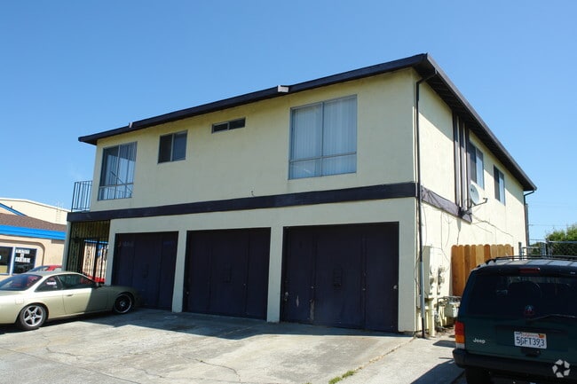 Building Photo - 660 Carlson Blvd