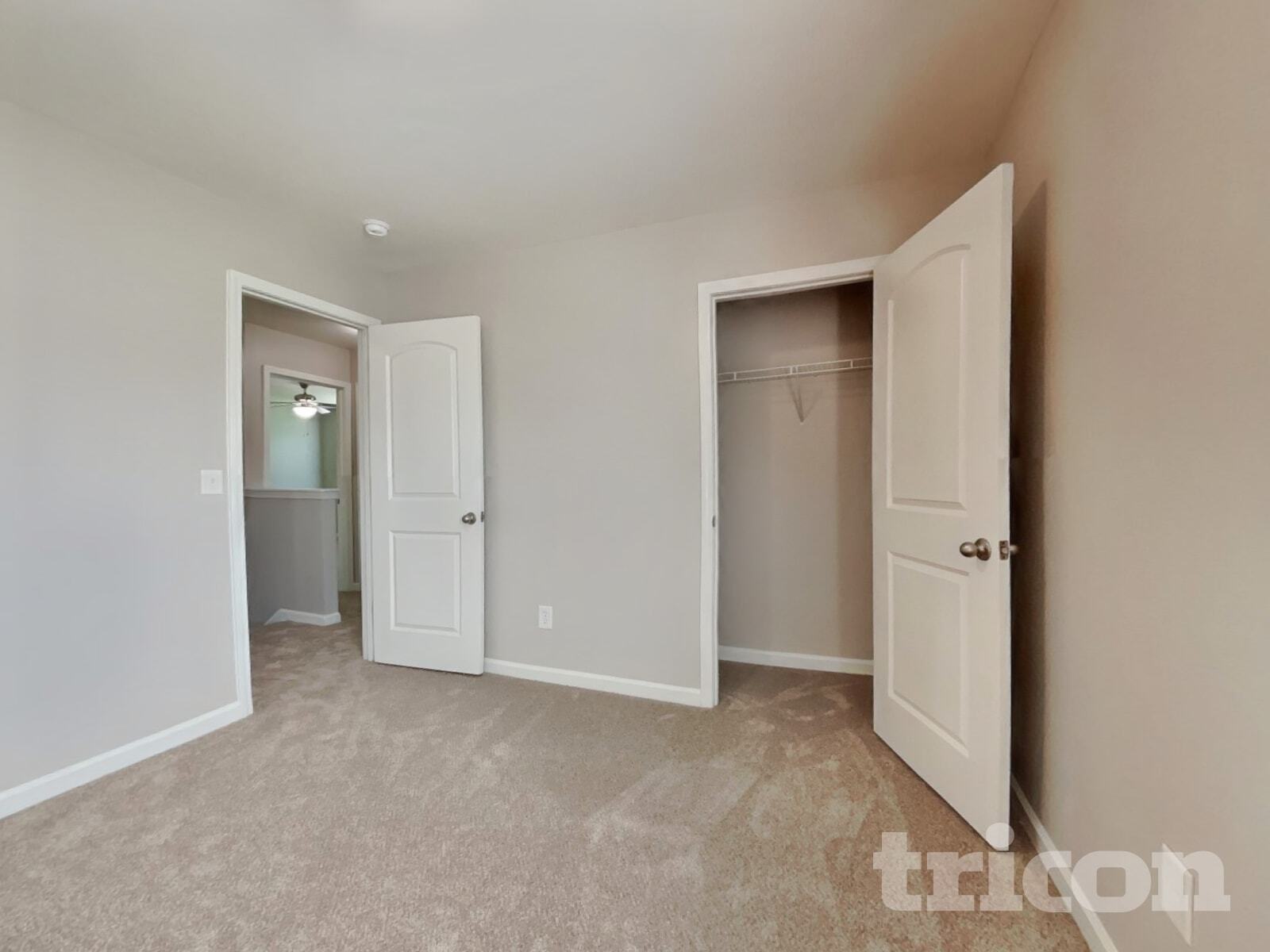 Building Photo - 507 Menlo Pk Rd