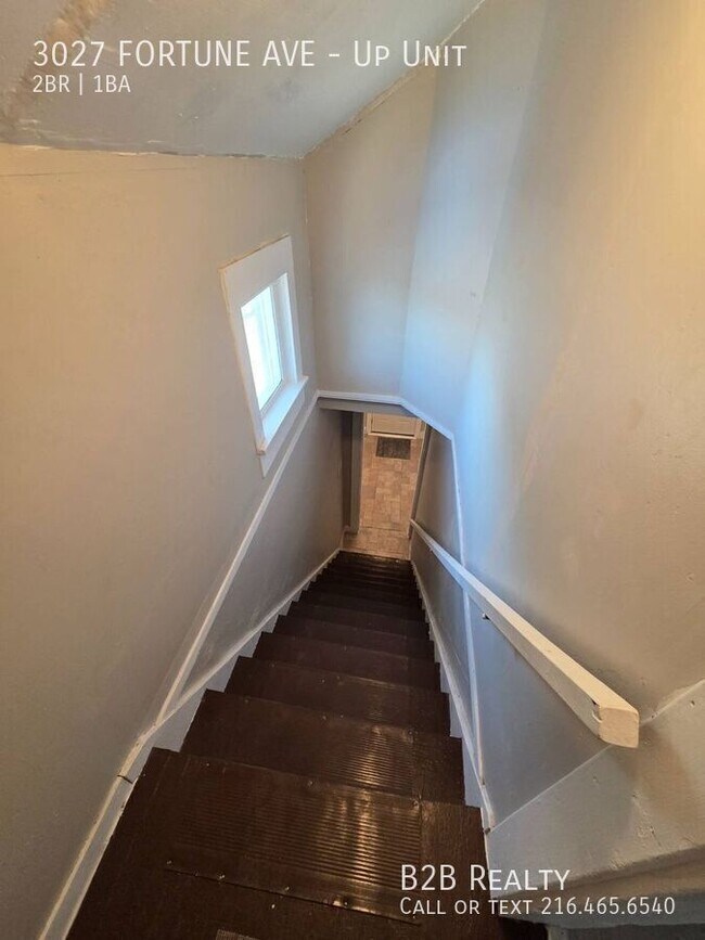 Building Photo - 3027 Fortune Ave