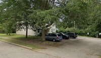 Building Photo - 1405 N Bayberry Ct