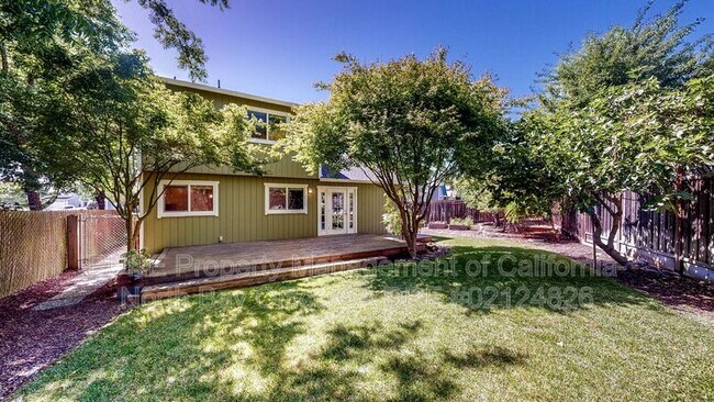 Building Photo - 360 Manka Cir