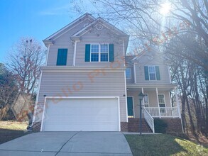 Building Photo - Freshly Painted 4-Bedroom Home w/ New Carp...