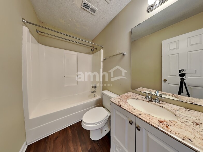 Building Photo - 3 Anson Ct