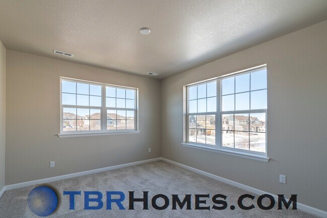 Building Photo - 9521 Market Dr