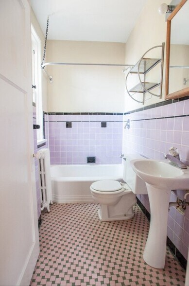 Building Photo - 1665 N Humboldt Ave