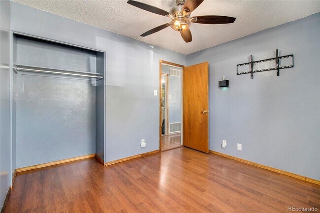 Building Photo - 3724 Sheffield Ln