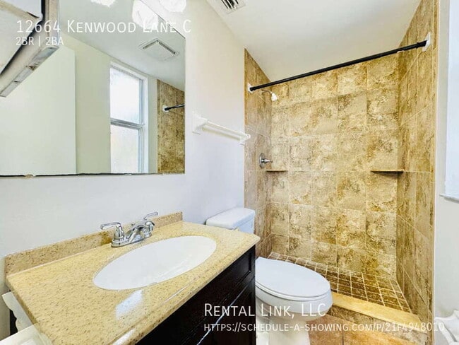 Building Photo - 12664 Kenwood Ln