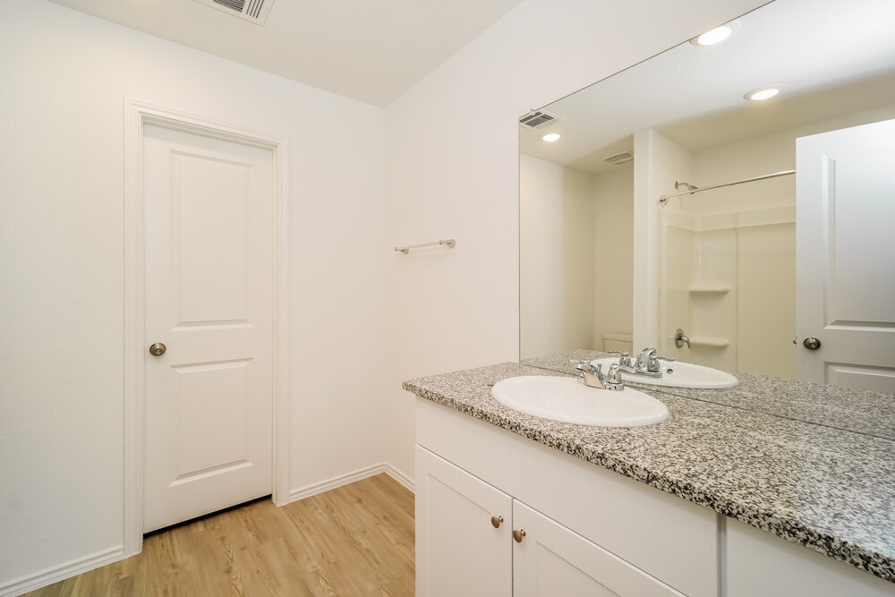 Building Photo - 2461 Vesper Bnd