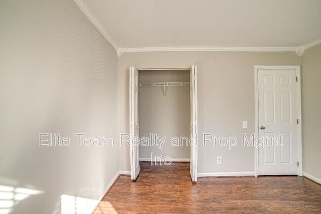 Building Photo - 2132 Mallard Woods Pl