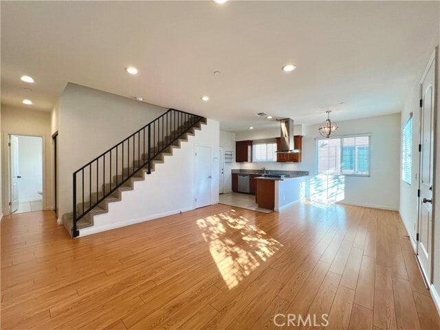 Building Photo - 1672 E Harvard Pl