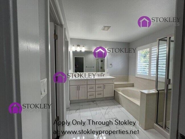 Building Photo - 1562 Terry Lynn Ln