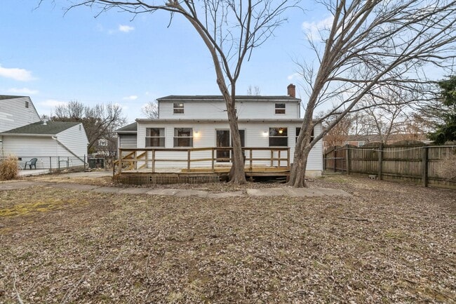 Building Photo - Single family Walking distance to UofD; Av...