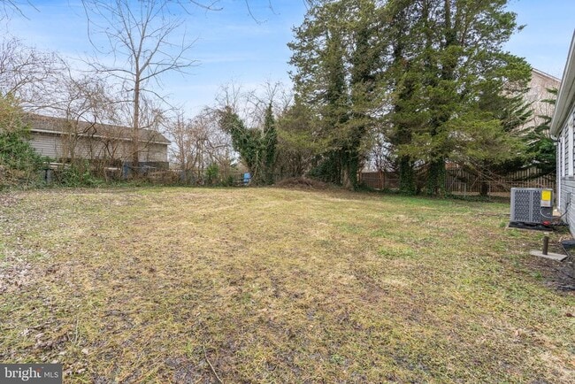 Building Photo - 46423 Franklin Rd