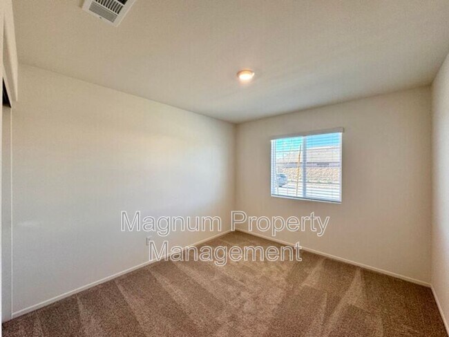 Building Photo - 31050 Rosebud Dr