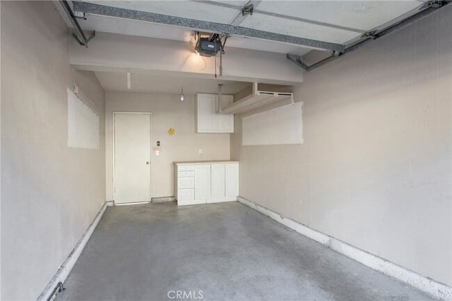 Building Photo - 65 Whippoorwill Ln