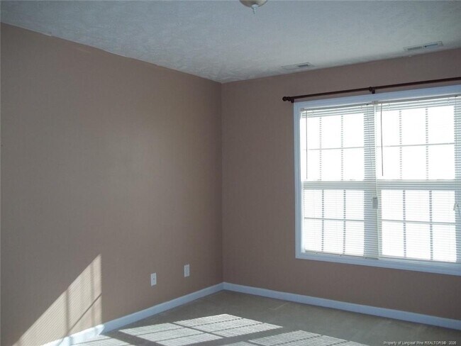 Building Photo - 5619 Walking Trail Way