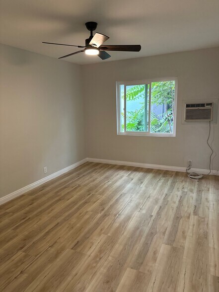 Building Photo - 4531 Hazeltine Ave