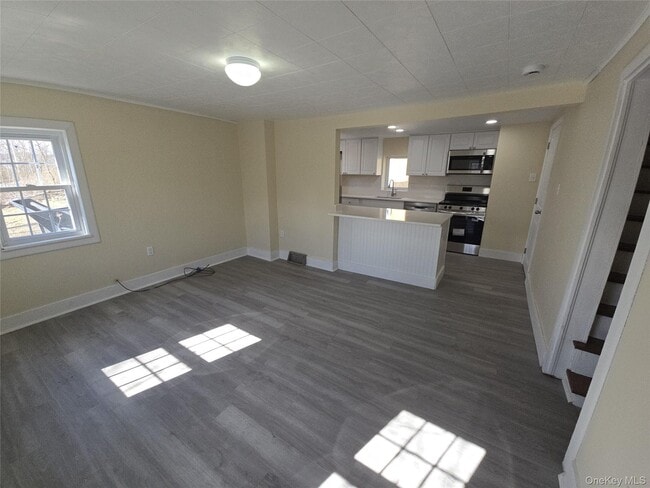 Building Photo - 647 County Route 78