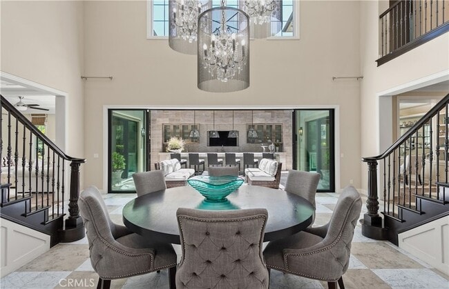 Building Photo - 121 Amber Sky