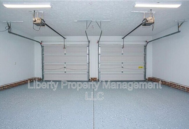 Building Photo - 1517 Clan Campbell Dr