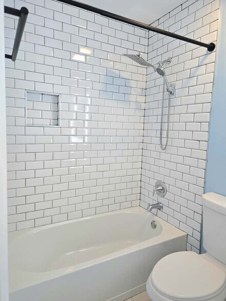 Building Photo - 506 Ridgedale Way