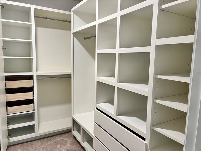 Building Photo - 26128 Brahman Dr