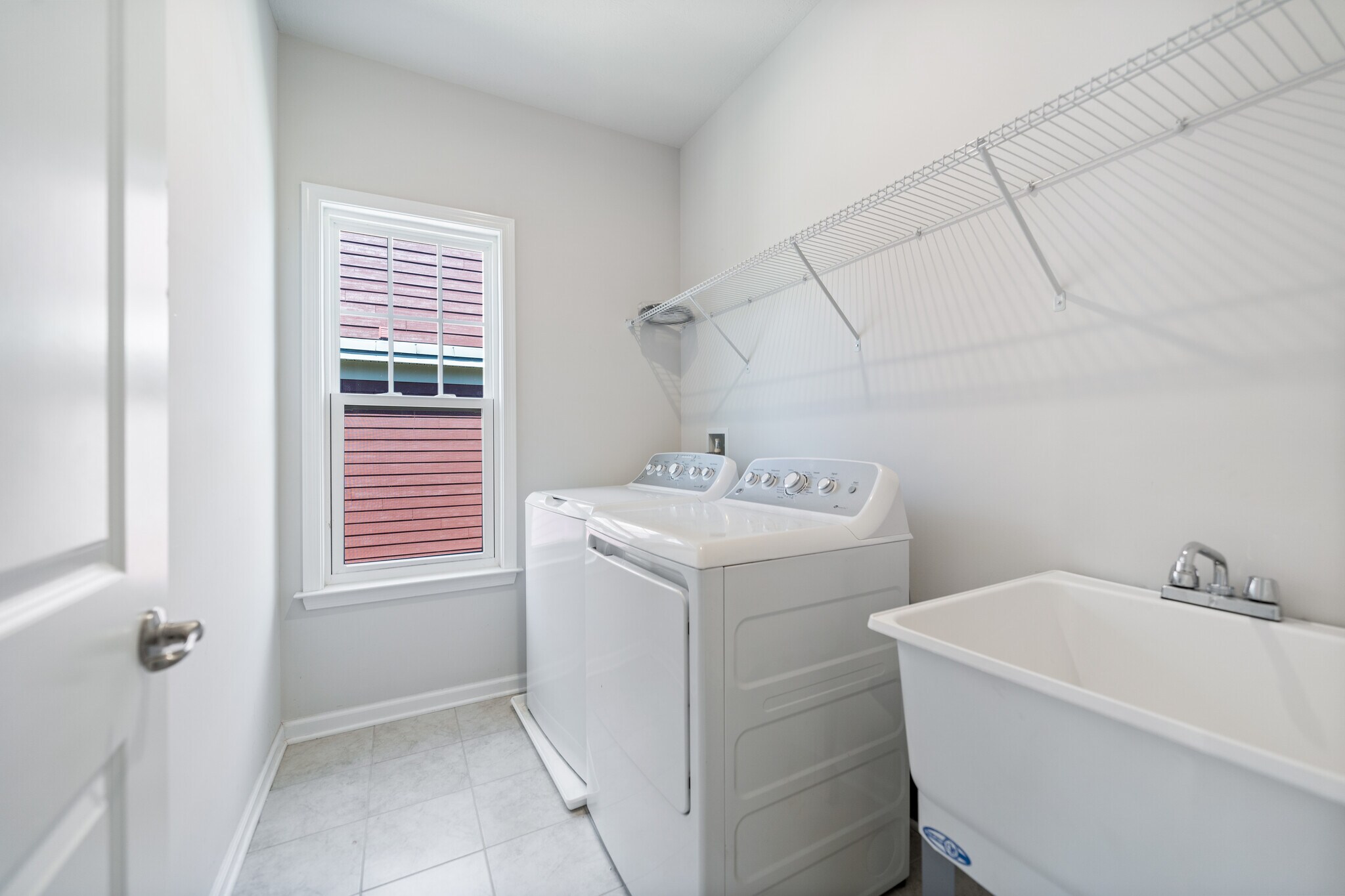 Building Photo - 521 Tuscarora Rd