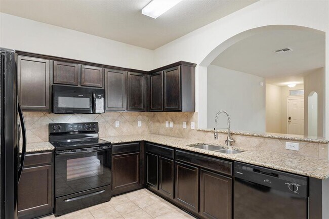 Building Photo - 1709 Gigante Dr