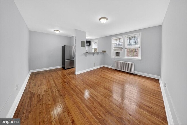 Building Photo - 4703 Ravenswood Rd