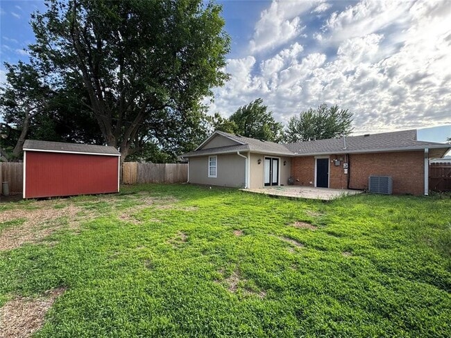 Building Photo - 4765 Spiva Dr