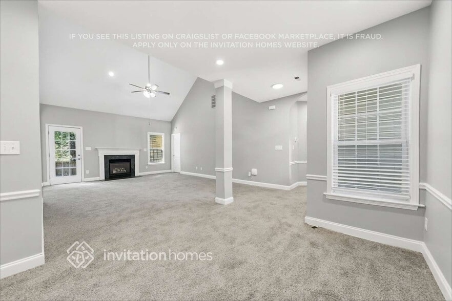 Building Photo - 2367 Eagle Glen Ct