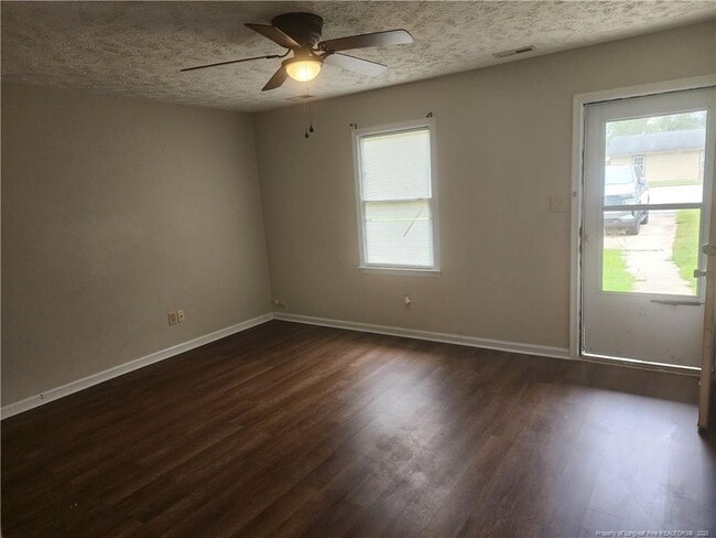 Building Photo - 116 Eulon Loop