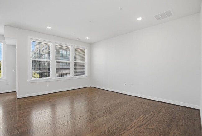 Building Photo - 13367 Launders St