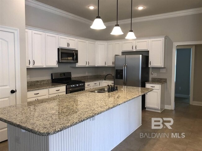 Building Photo - 632 Turquoise Dr