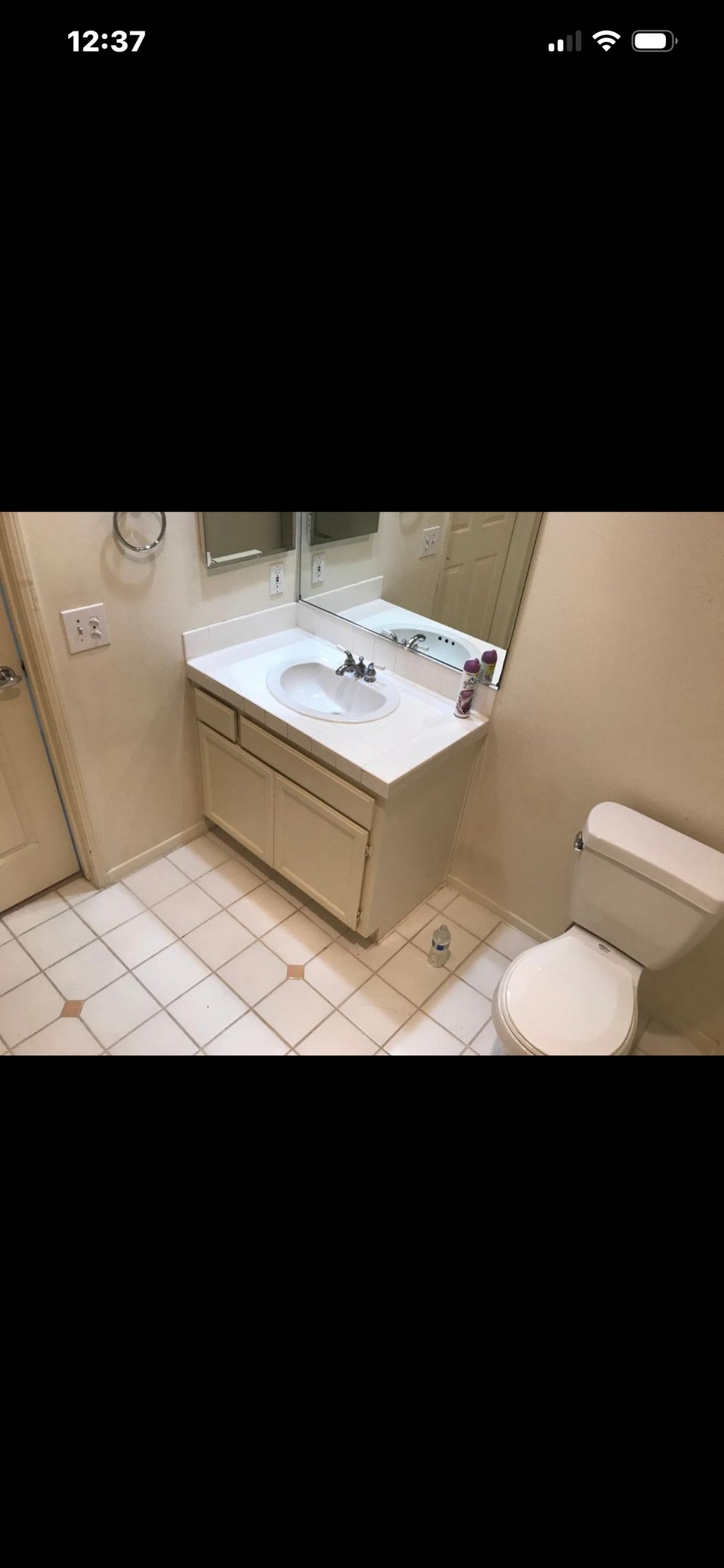 Building Photo - 10790 Rose Ave