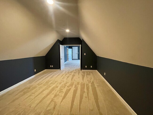 Building Photo - 556 Althea Ln